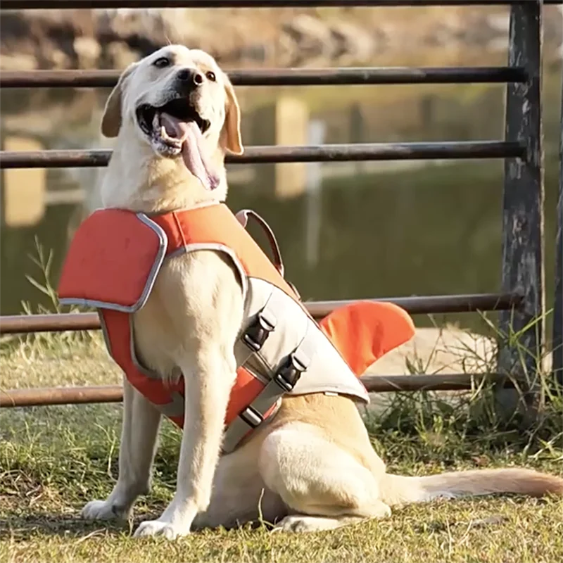 Shark Dog Life Jacket 🦈🐶