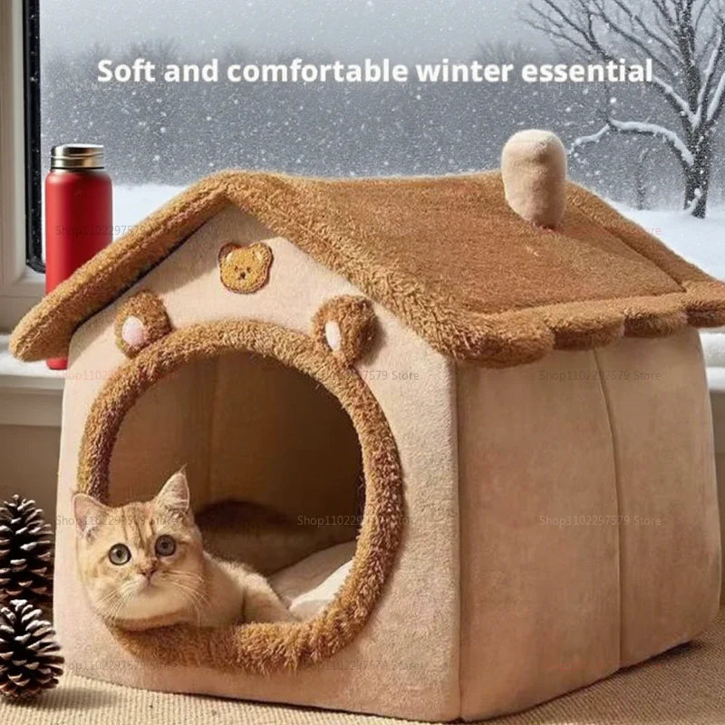 Enclosed Cat House 🐱🏠